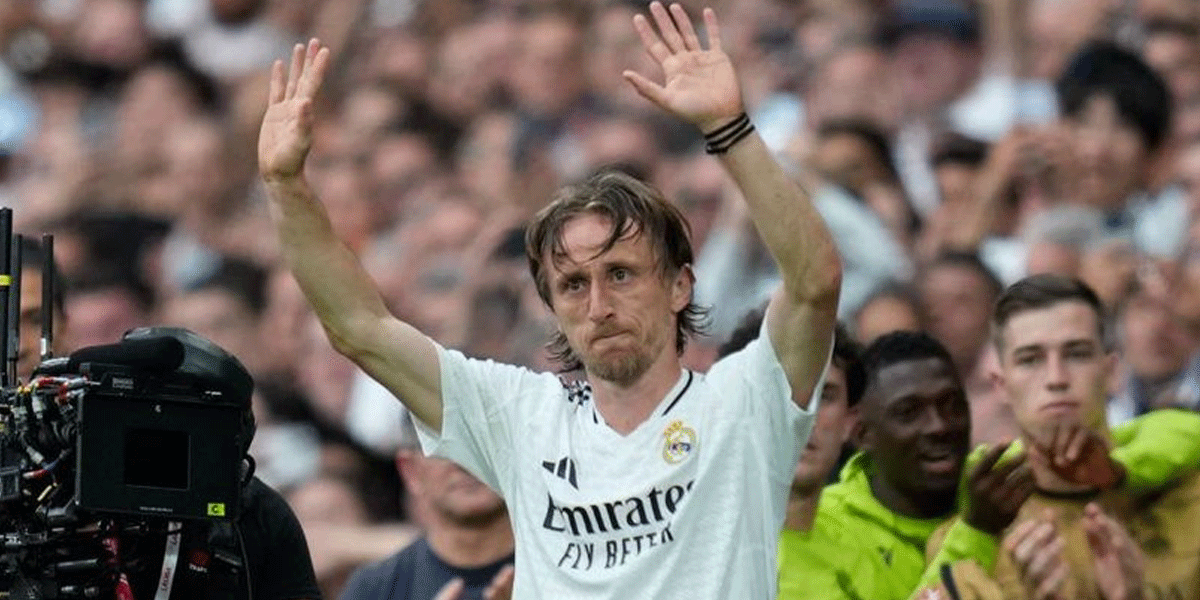 Selangkah Lagi! Luka Modric Siap Resmi Berseragam AC Milan
